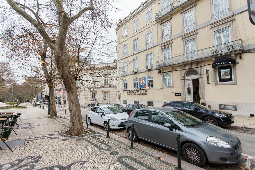 Penthouse With A View In The Centre Apartment Lisbon Bagian luar foto